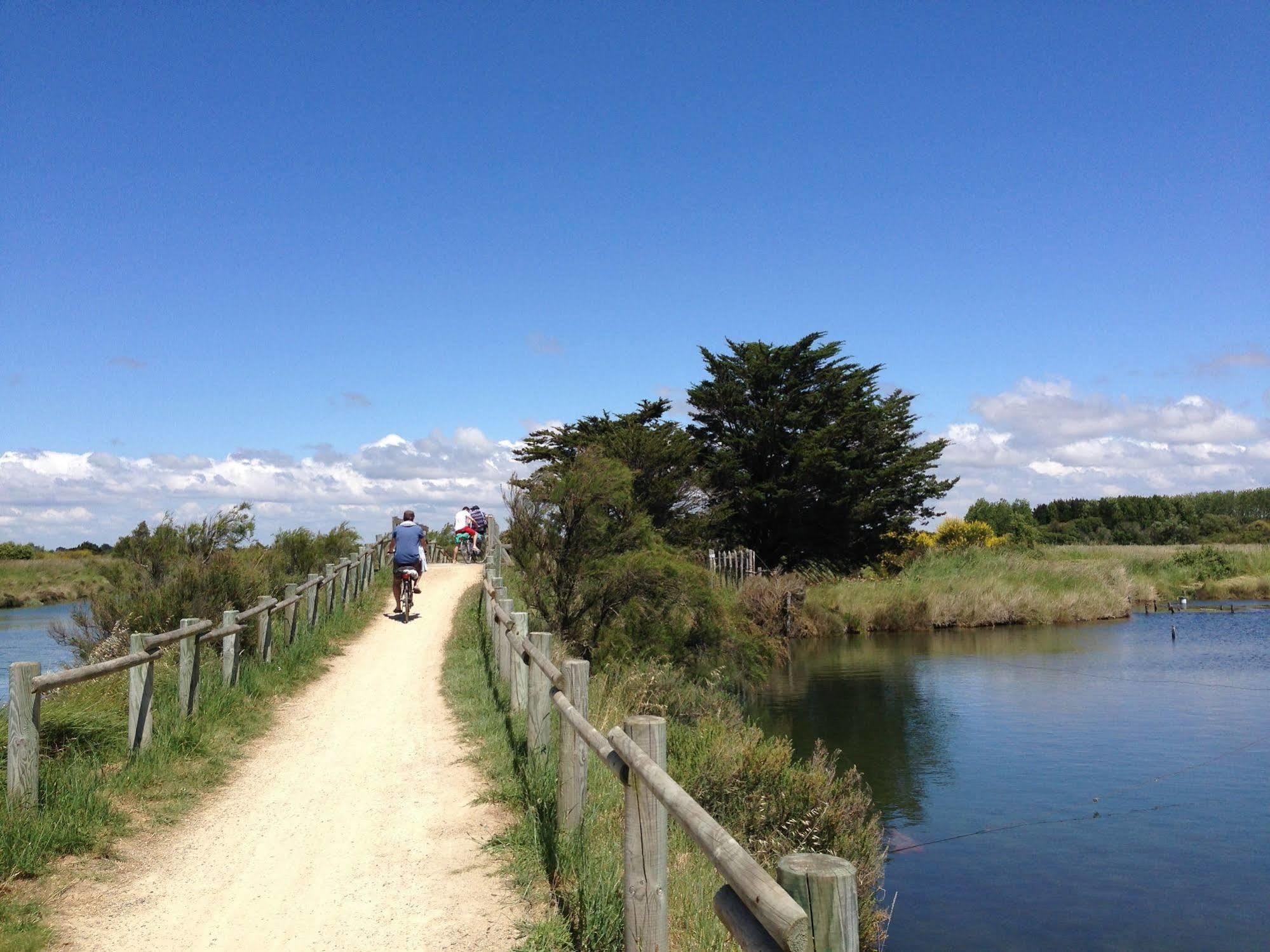 Vacanceole - Les Jardins De L'Amiraute Les Sables-dʼOlonne Exteriör bild